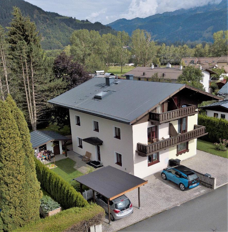 The Steinbock Lodge With Garden And Bbq Zell am See Esterno foto